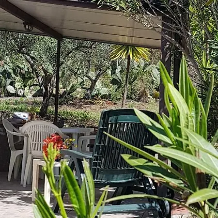 Hébergement de vacances B *